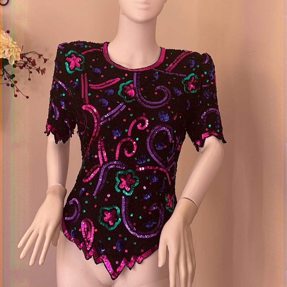 stunning sequined top! Size PM